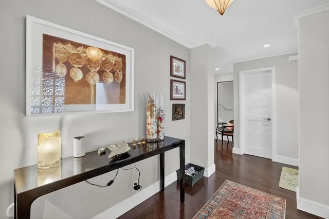 $8,500 | 210 Washingtonia Avenue, Lauderdale-by-the-Sea, FL 33308