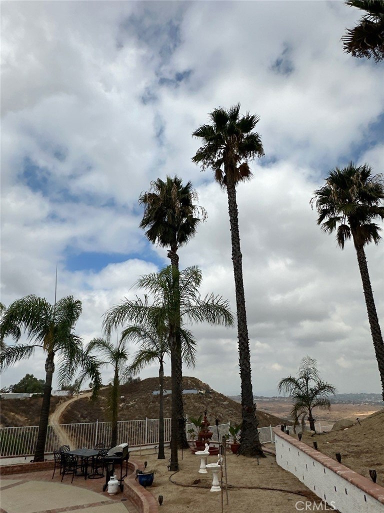 20515 Bushton Place Perris, CA 92570 - Photo 5 of 19