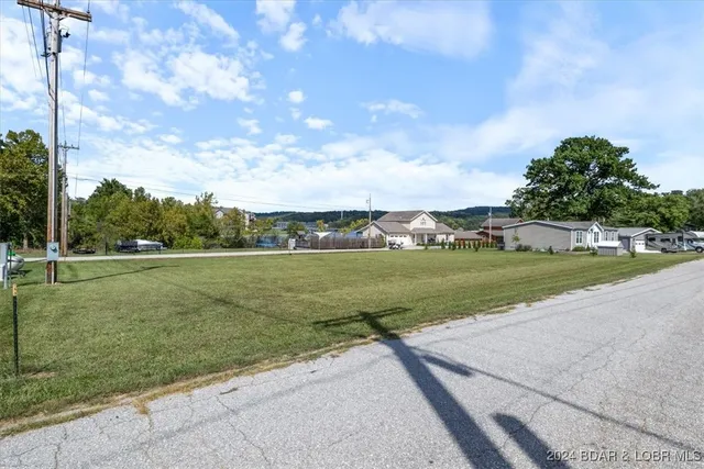 $42,000 | 28-29 Screech Owl Circle, Camdenton, MO 65020