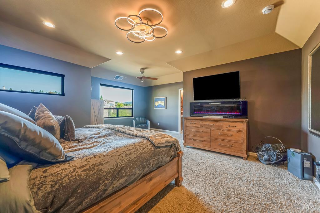 1515 San Ramon Way Santa Rosa, CA 95409 - Photo 29 of 75