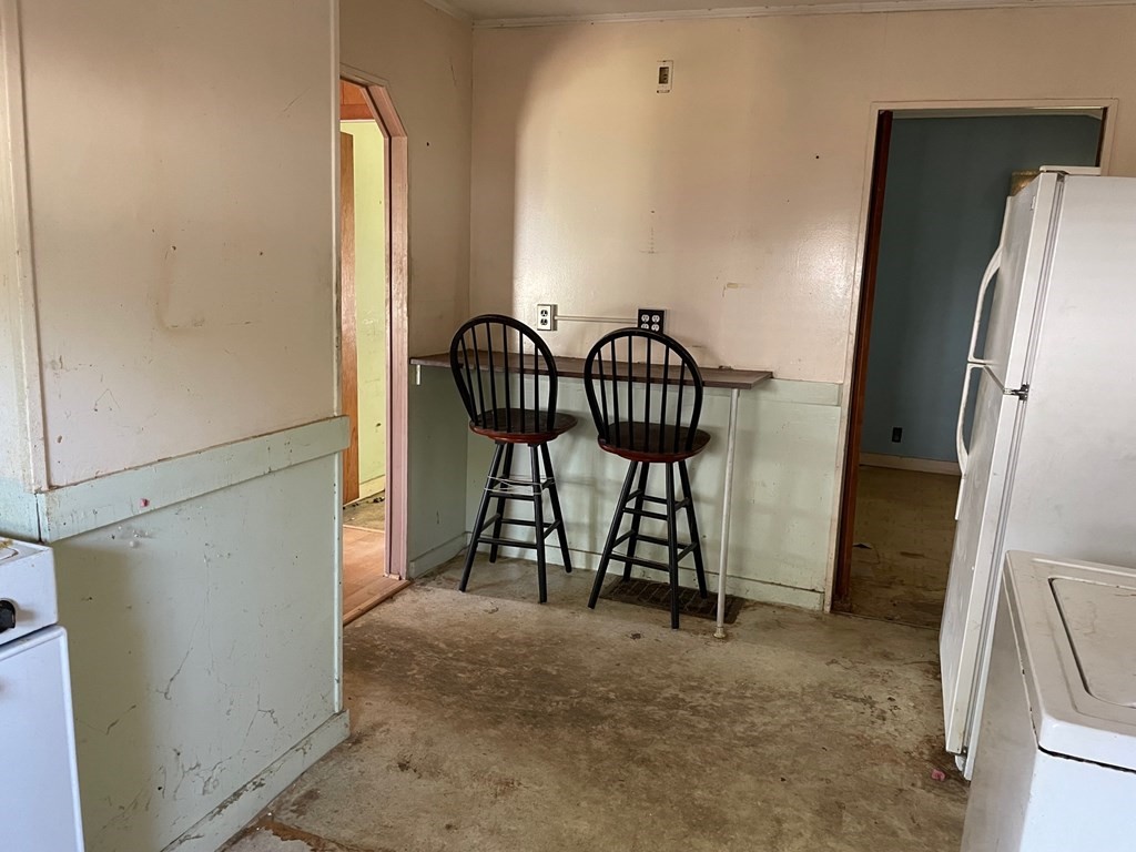 127 Pinehurst Drive Wareham, MA 02571 - Photo 5 of 10