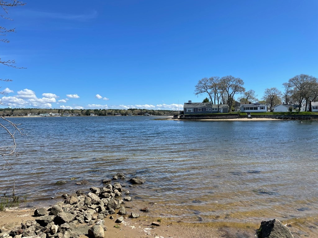 127 Pinehurst Drive Wareham, MA 02571 - Photo 10 of 10