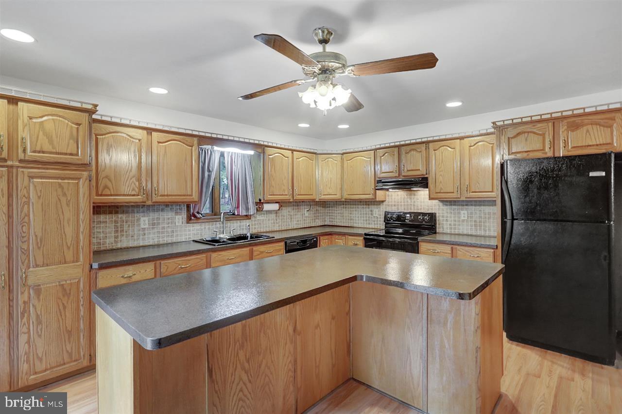 2094 South Forge Road Palmyra, PA 17078 - Photo 19 of 23 Gallery Image 19