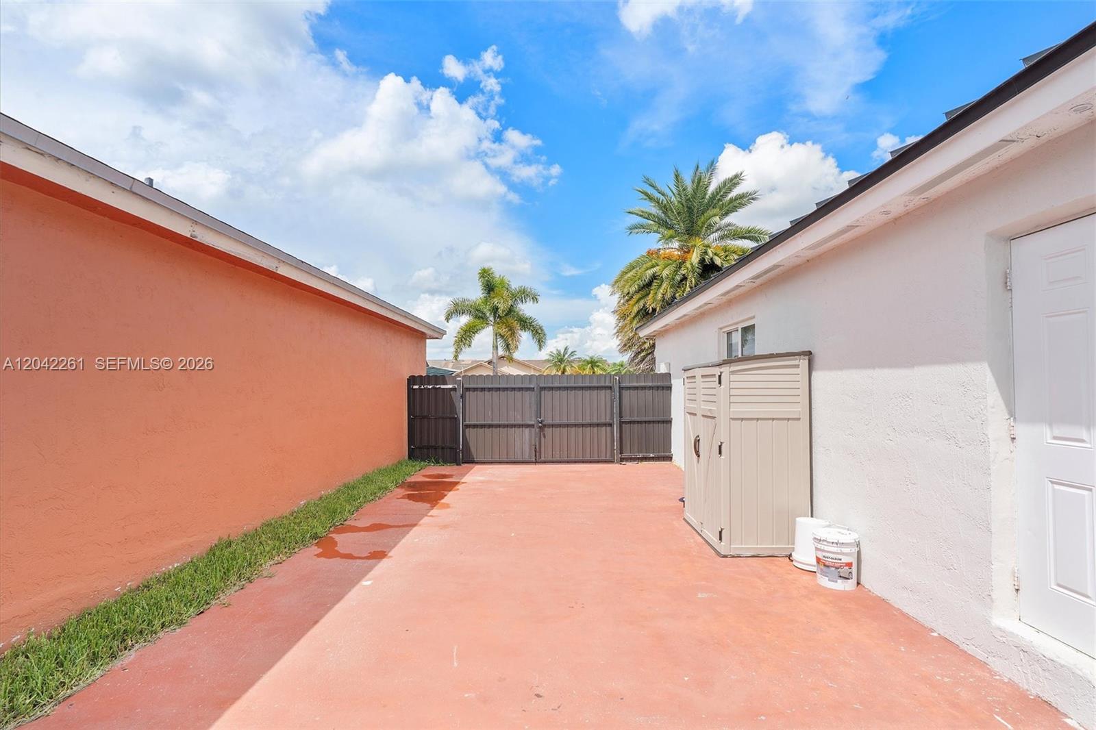20917 Southwest 125th Avenue Road Miami, FL 33177 - Photo 44 of 59