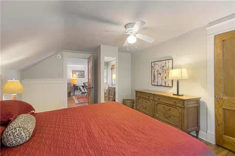 $579,000 | 4215 Oak Street, Kansas City, MO 64111