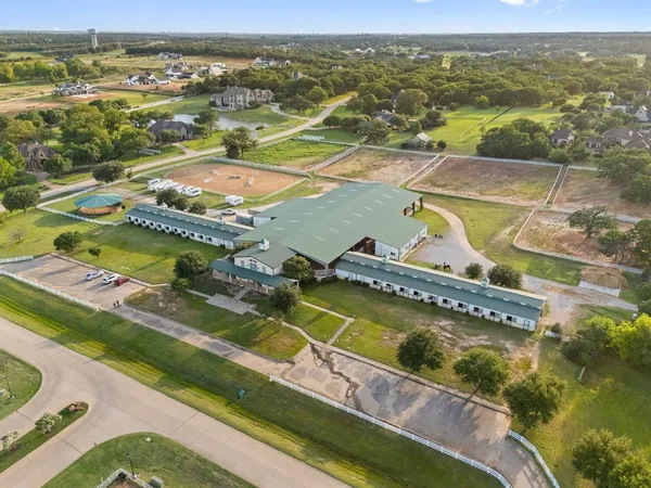 $1,999,000 | 1311 Appaloosa Circle, Bartonville, TX 76226