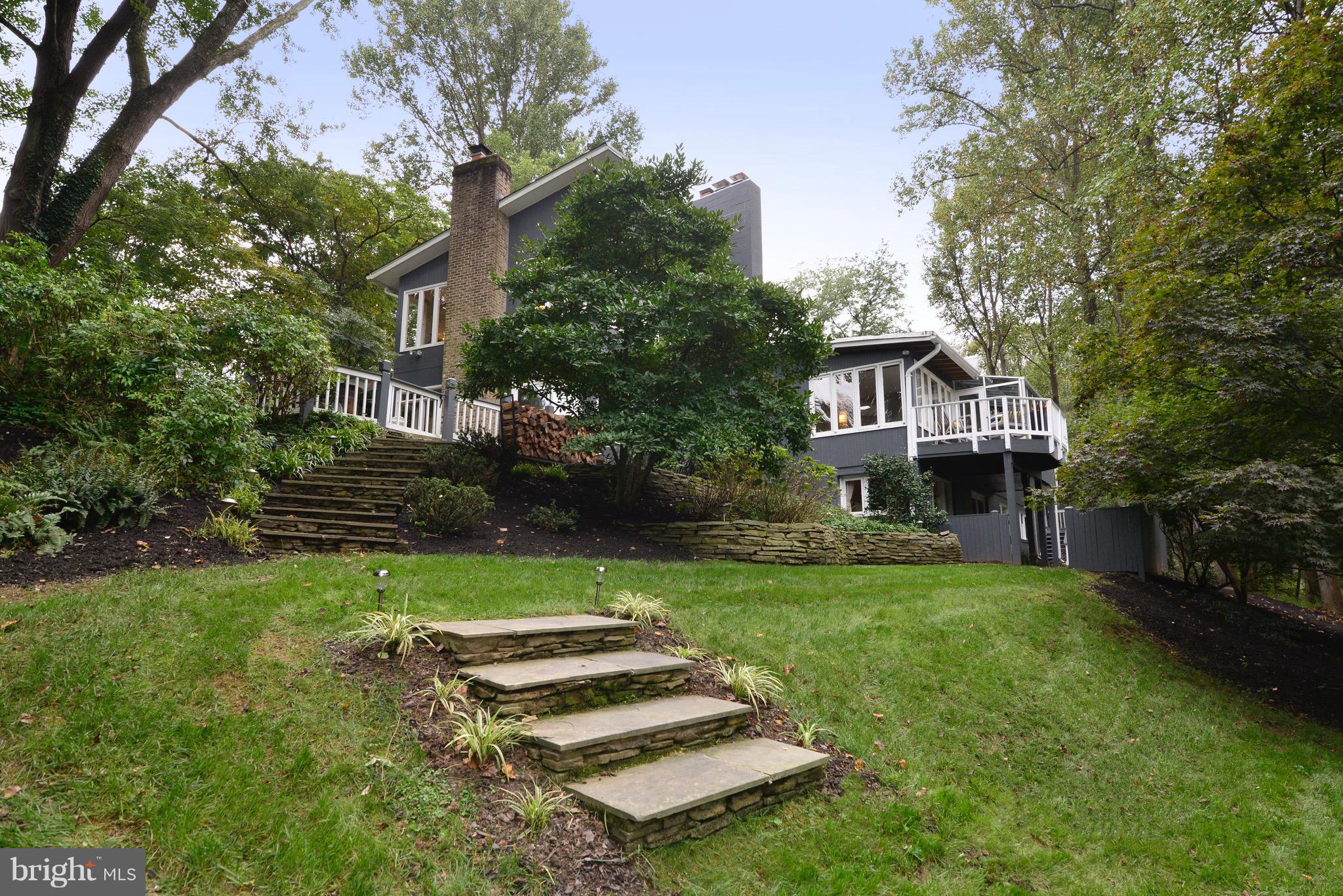 9944 Lawyers Road Vienna, VA 22181 - Photo 30 of 30 Park-like setting 1.19 acres! Min. to Vienna