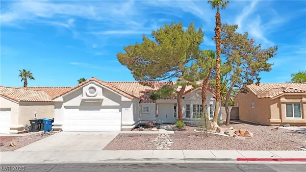 $2,400 | 2746 Sandalwood Avenue, Henderson, NV 89074