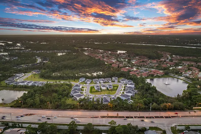 $695,000 | 200 Southwest Pomeroy Street, Stuart, FL 34997