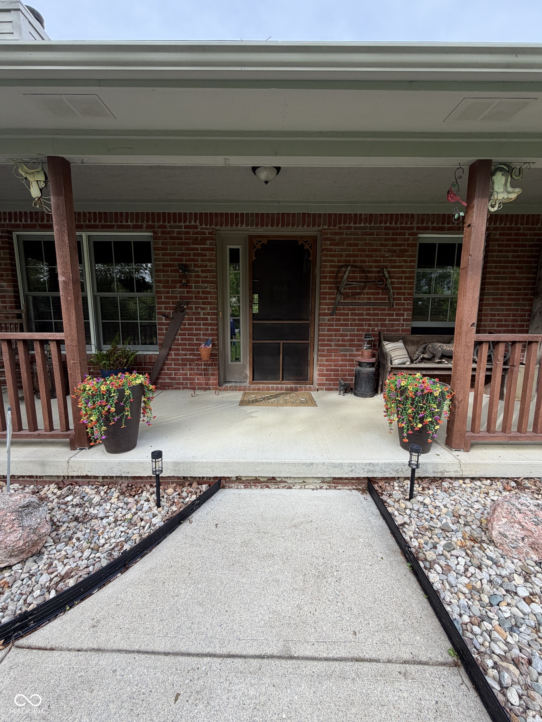 9236 Crawfordsville Road Indianapolis, IN 46234 - Photo 32 of 81