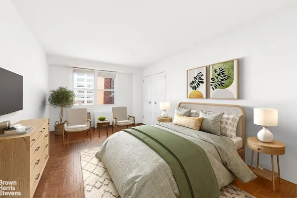 $969,000 | 2 Charlton Street, Unit 11B | Hudson Square