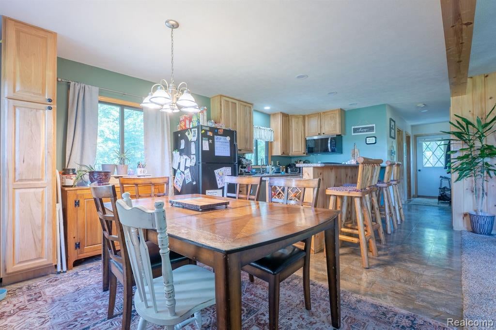 9154 Ridge View Drive Irons, MI 49644 - Photo 10 of 33 Gallery Image 10