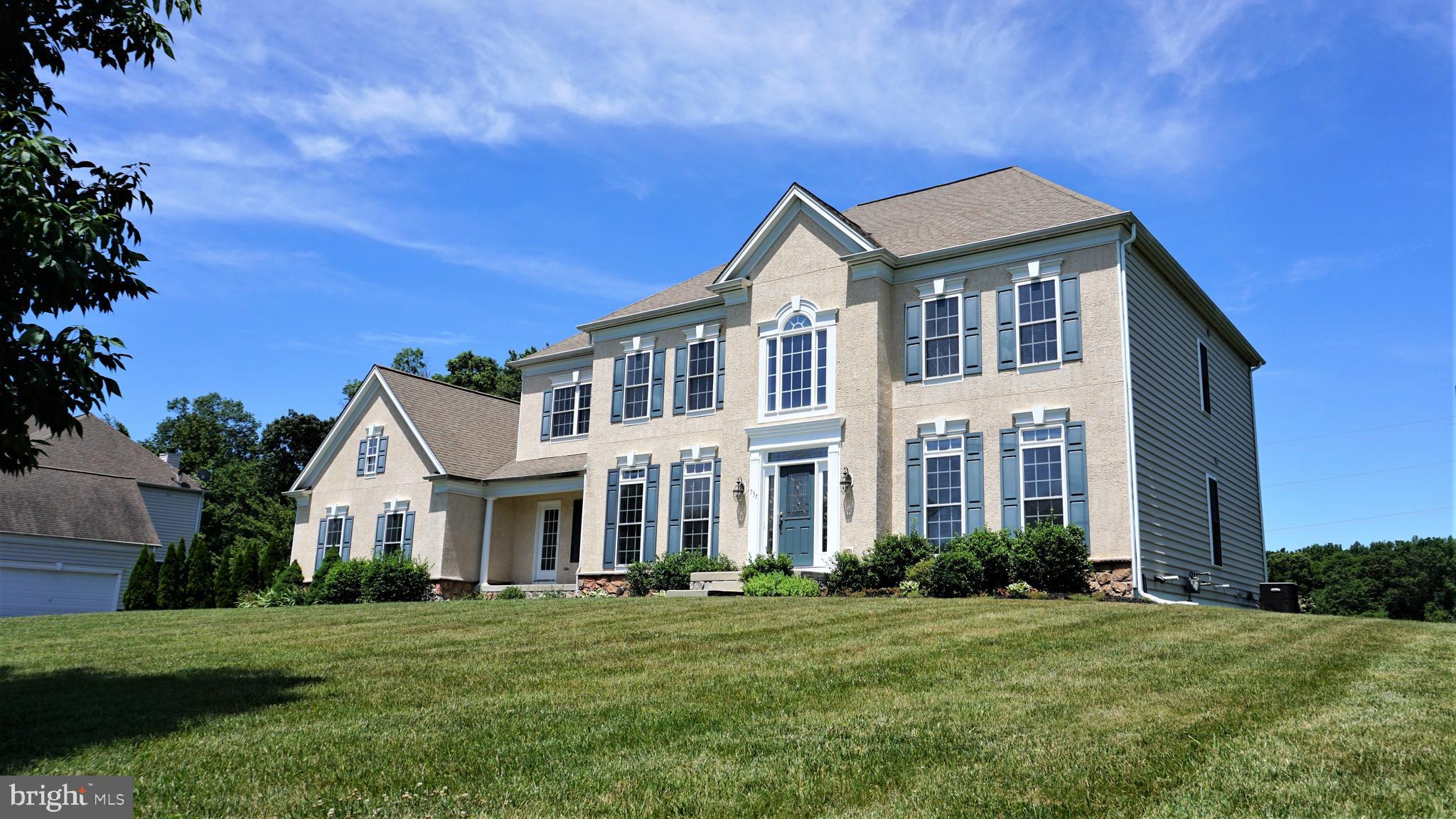 537 Morgan Drive Mickleton, NJ 08056 - Photo 2 of 31 Gallery Image 2