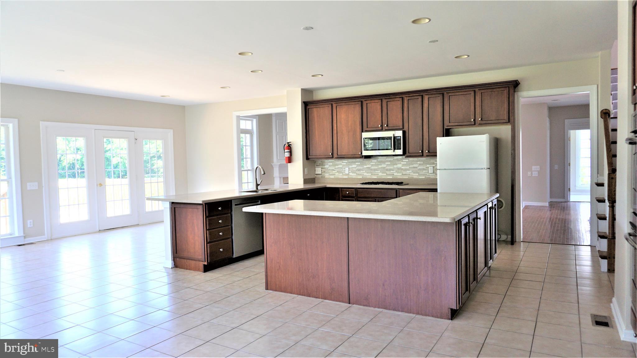 537 Morgan Drive Mickleton, NJ 08056 - Photo 11 of 31 Gallery Image 11