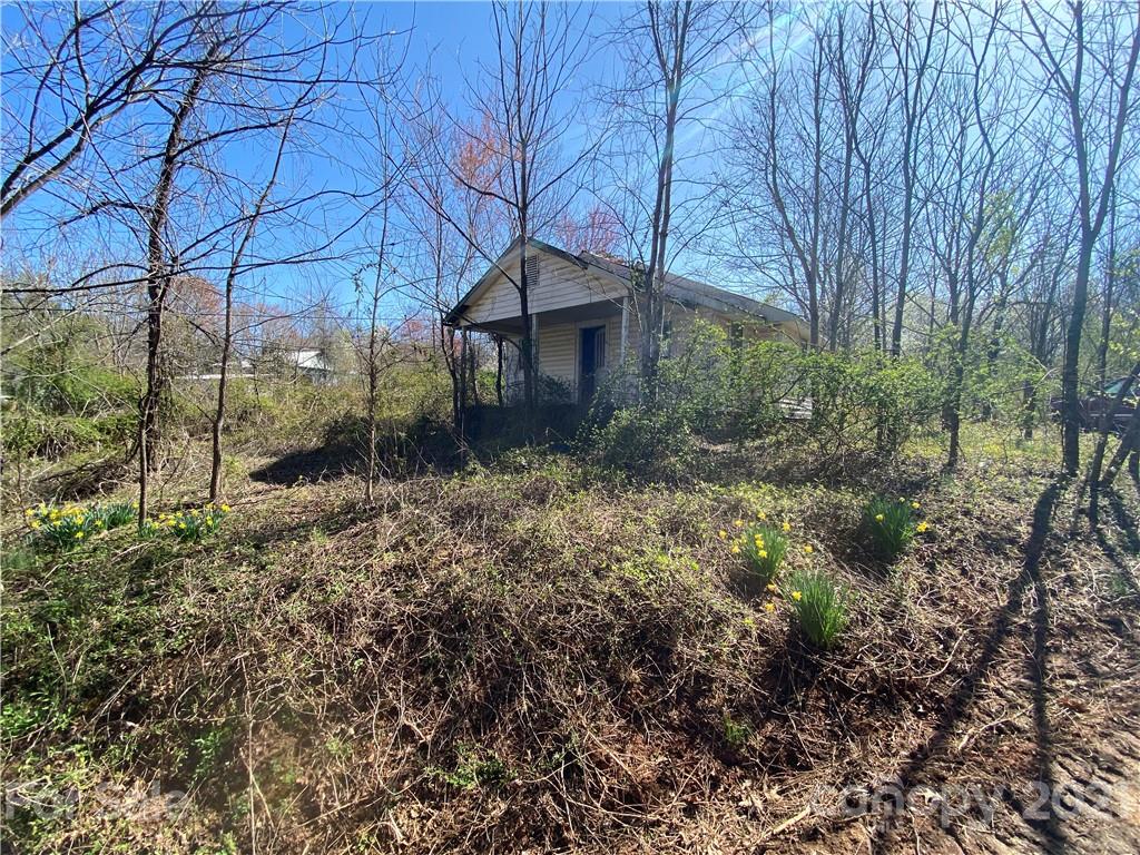 3941 Miller Bridge Road Hickory, NC 28602 - Photo 2 of 45 Gallery Image 2