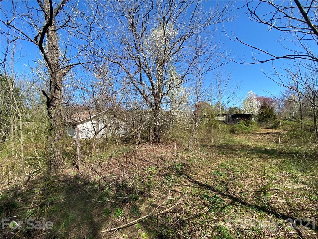 3941 Miller Bridge Road Hickory, NC 28602 - Photo 13 of 45 Gallery Image 13