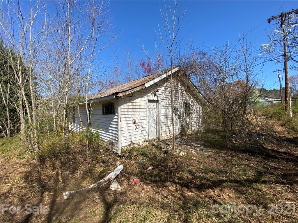 3941 Miller Bridge Road Hickory, NC 28602 - Photo 21 of 45 Gallery Image 21