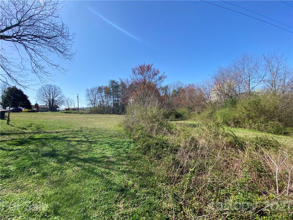 3941 Miller Bridge Road Hickory, NC 28602 - Photo 32 of 45 Gallery Image 32