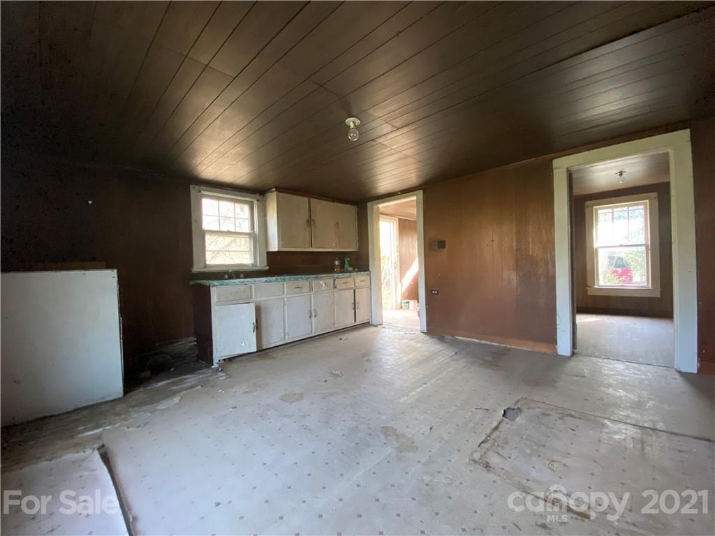 3941 Miller Bridge Road Hickory, NC 28602 - Photo 40 of 45 Gallery Image 40