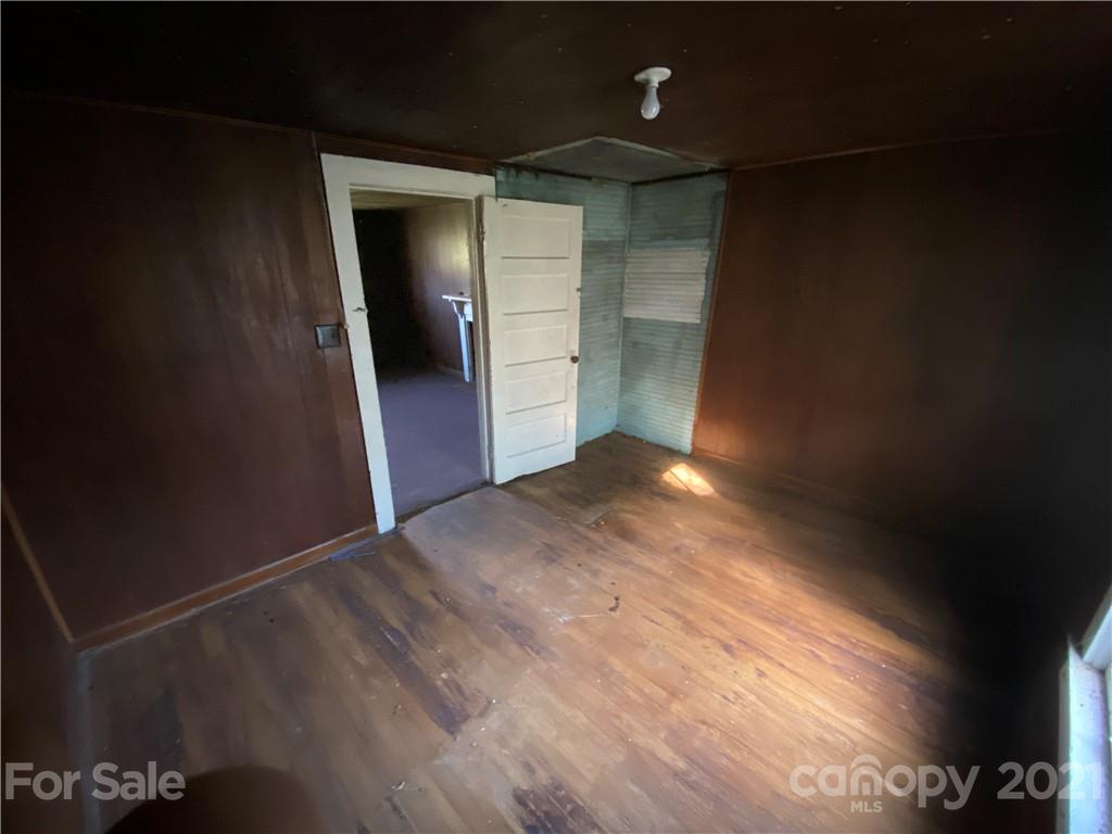 3941 Miller Bridge Road Hickory, NC 28602 - Photo 43 of 45 Gallery Image 43