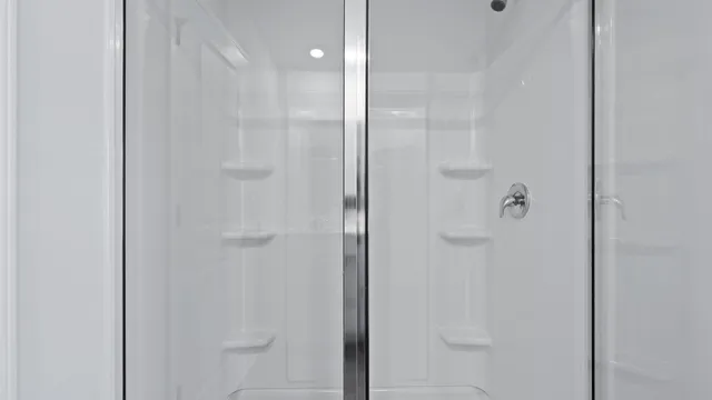 $384,900 | 2303 Macallan Boulevard, Ravenel, SC 29470