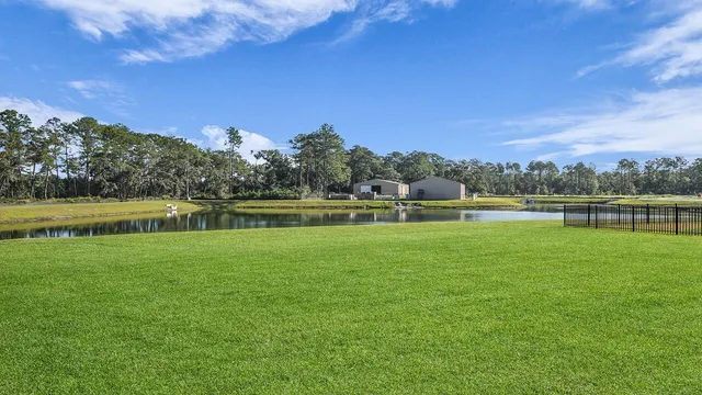 $384,900 | 2303 Macallan Boulevard, Ravenel, SC 29470