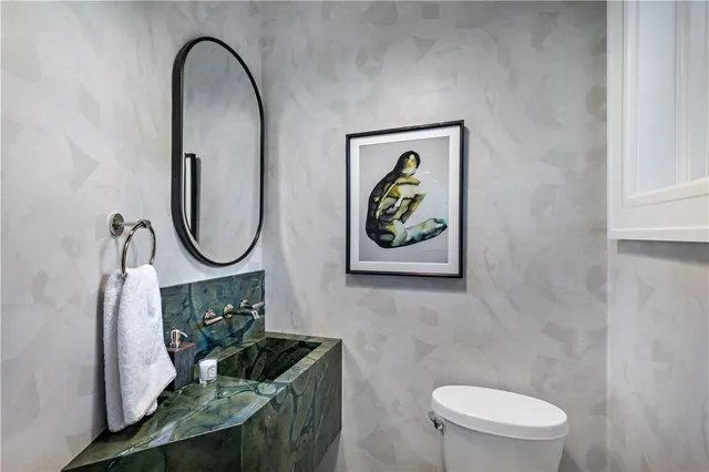 $11,500,000 | 42 Thornton Way, North Kingstown, RI 02852