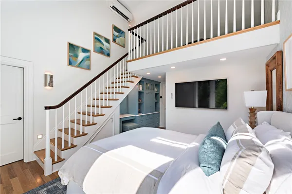 $11,500,000 | 42 Thornton Way, North Kingstown, RI 02852