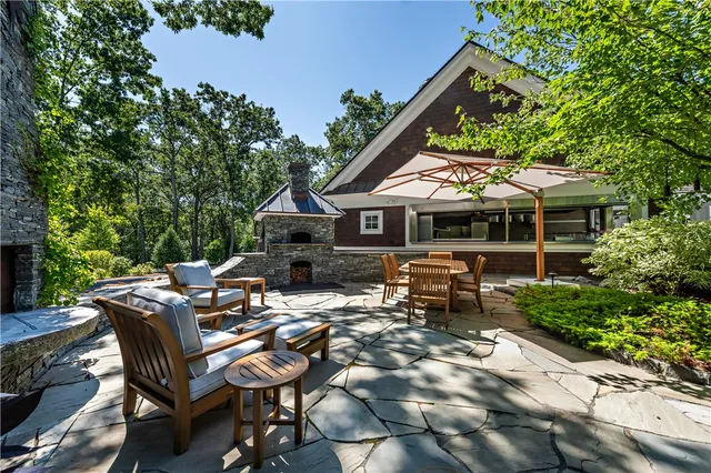 $11,500,000 | 42 Thornton Way, North Kingstown, RI 02852