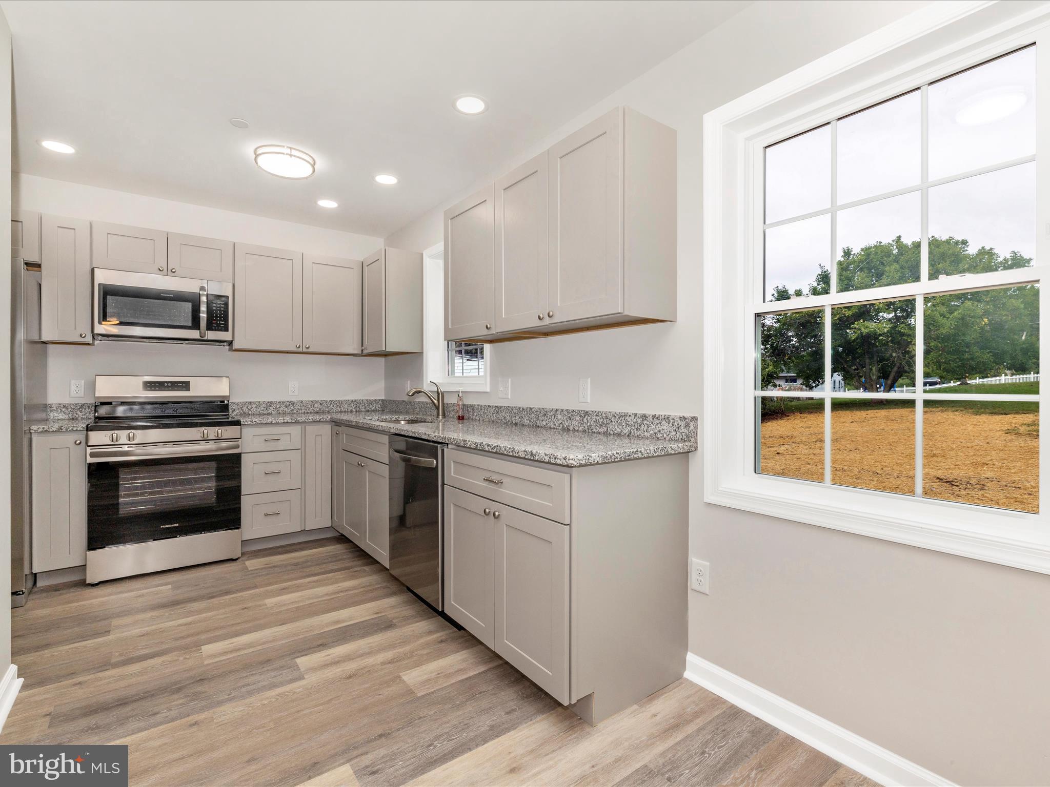 22420 Old Georgetown Road Smithsburg, MD 21783 - Photo 15 of 47 Kitchen