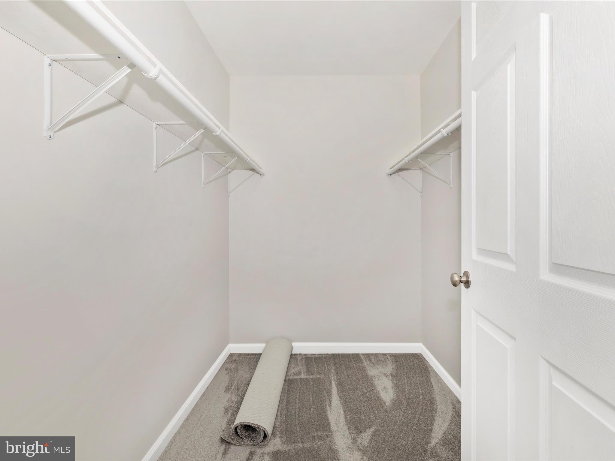 22420 Old Georgetown Road Smithsburg, MD 21783 - Photo 27 of 47 Closet