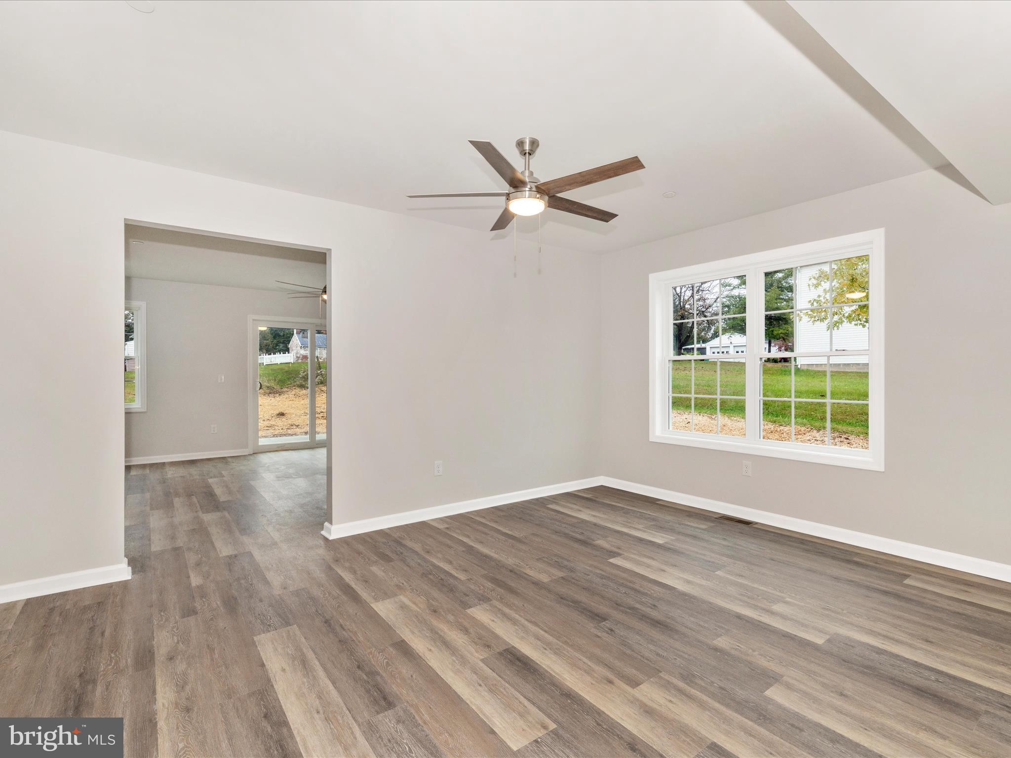 22420 Old Georgetown Road Smithsburg, MD 21783 - Photo 8 of 47 Dining Area