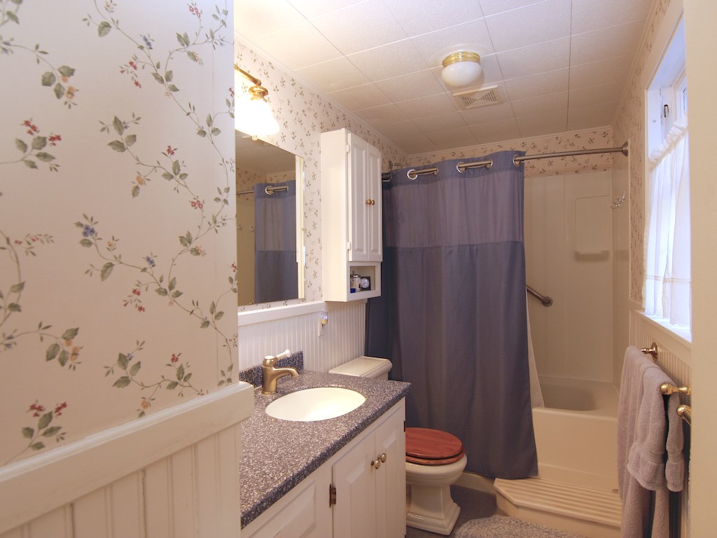 95 Old Street Road Peterborough, NH 03458 - Photo 16 of 26