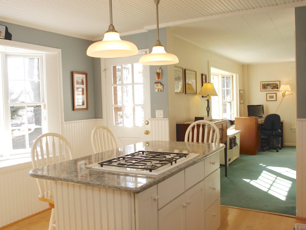 95 Old Street Road Peterborough, NH 03458 - Photo 6 of 26