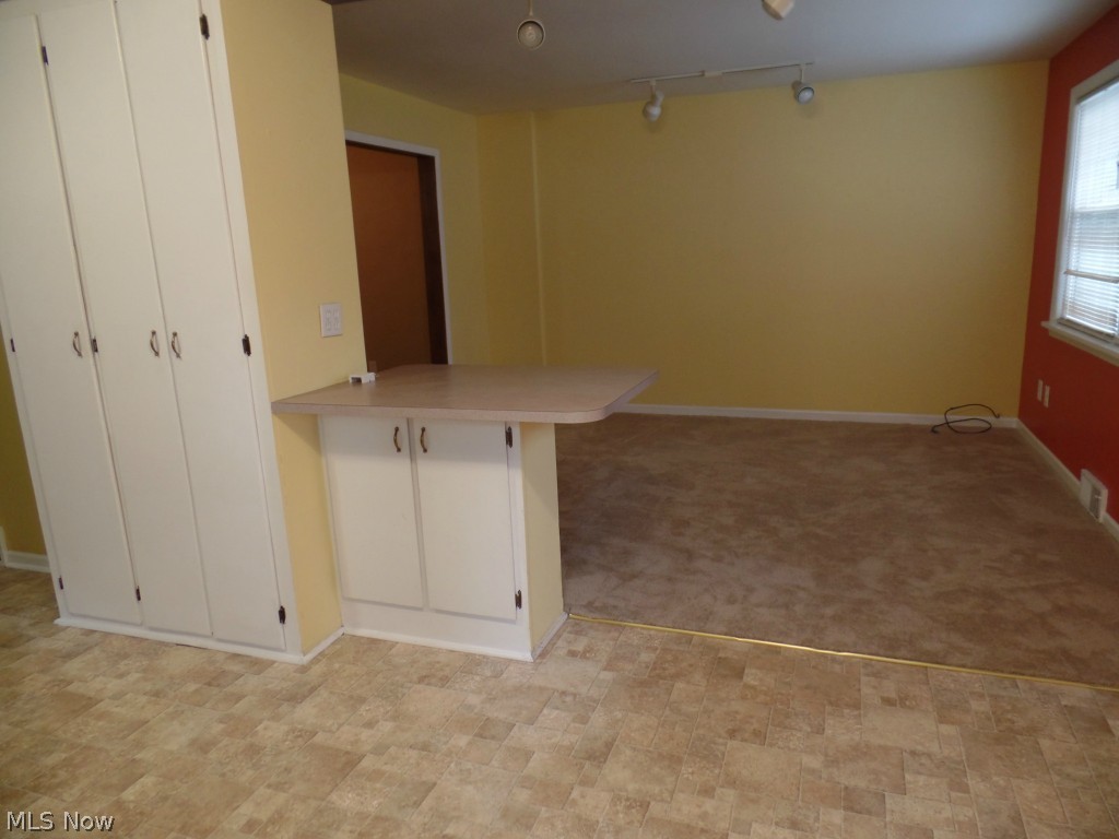 3075 Corydon Road Cleveland, OH 44118 - Photo 17 of 21