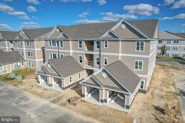 $308,900 | 4903 Pebble Lane, Unit J, Milford, DE 19963