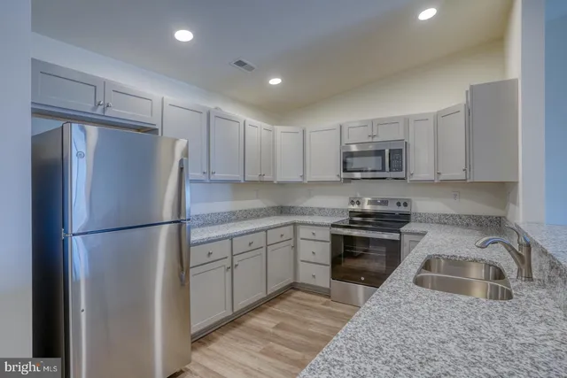 $308,900 | 4903 Pebble Lane, Unit J, Milford, DE 19963