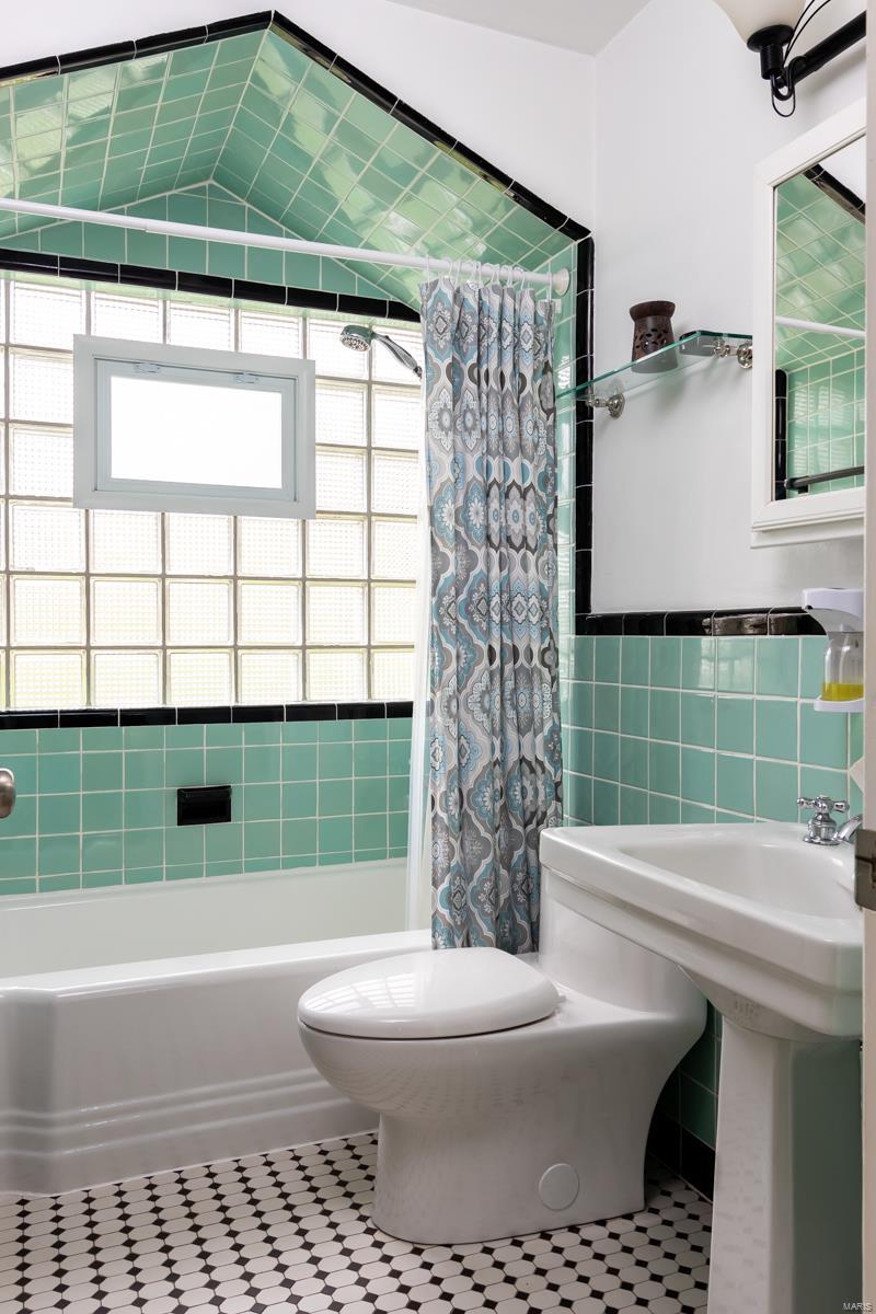 3 Springbrook Place St. Louis, MO 63119 - Photo 12 of 21 Gallery Image 12
