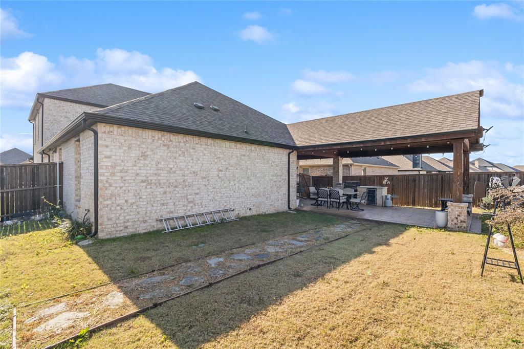 233 Braves Way Lavon, TX 75166 - Photo 32 of 38