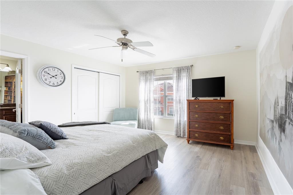 8963 Majesty Palm Road Kissimmee, FL 34747 - Photo 14 of 67