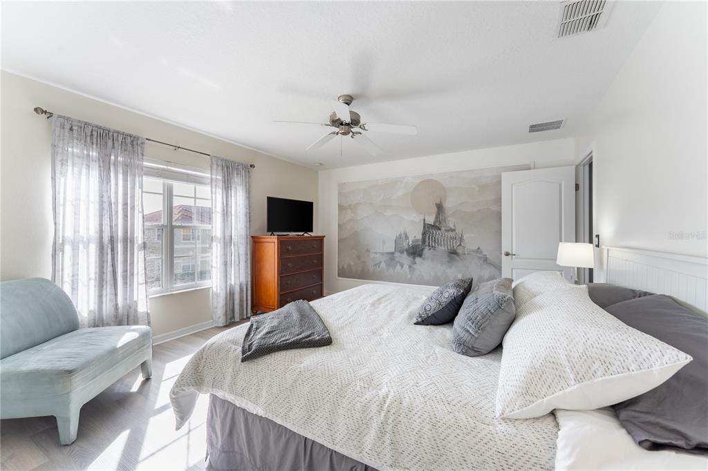 8963 Majesty Palm Road Kissimmee, FL 34747 - Photo 15 of 67