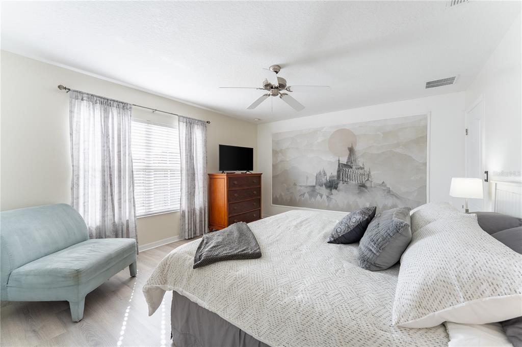 8963 Majesty Palm Road Kissimmee, FL 34747 - Photo 3 of 67