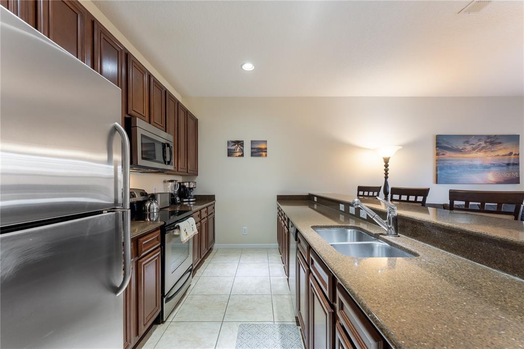 8963 Majesty Palm Road Kissimmee, FL 34747 - Photo 38 of 67