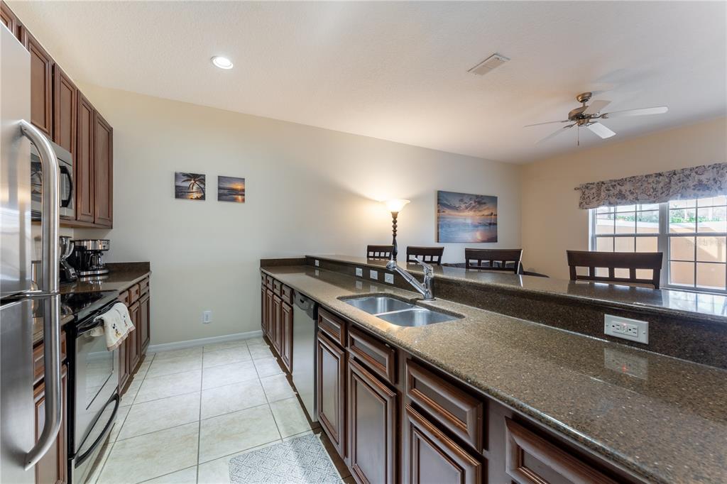 8963 Majesty Palm Road Kissimmee, FL 34747 - Photo 39 of 67