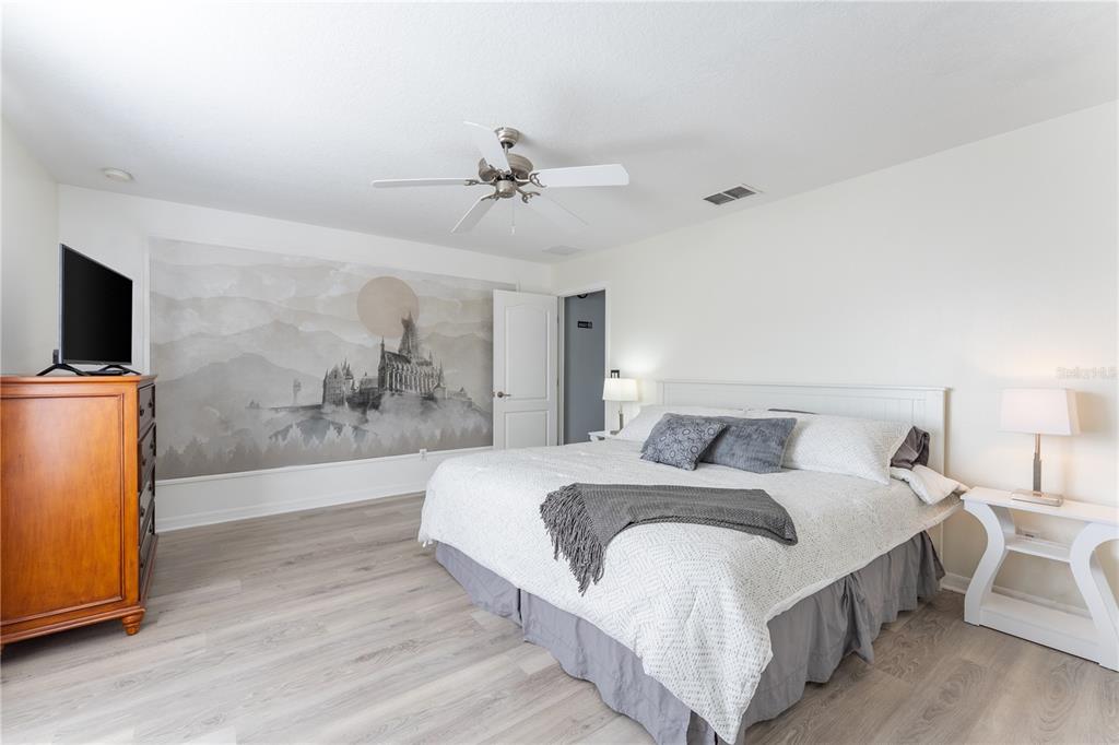 8963 Majesty Palm Road Kissimmee, FL 34747 - Photo 4 of 67