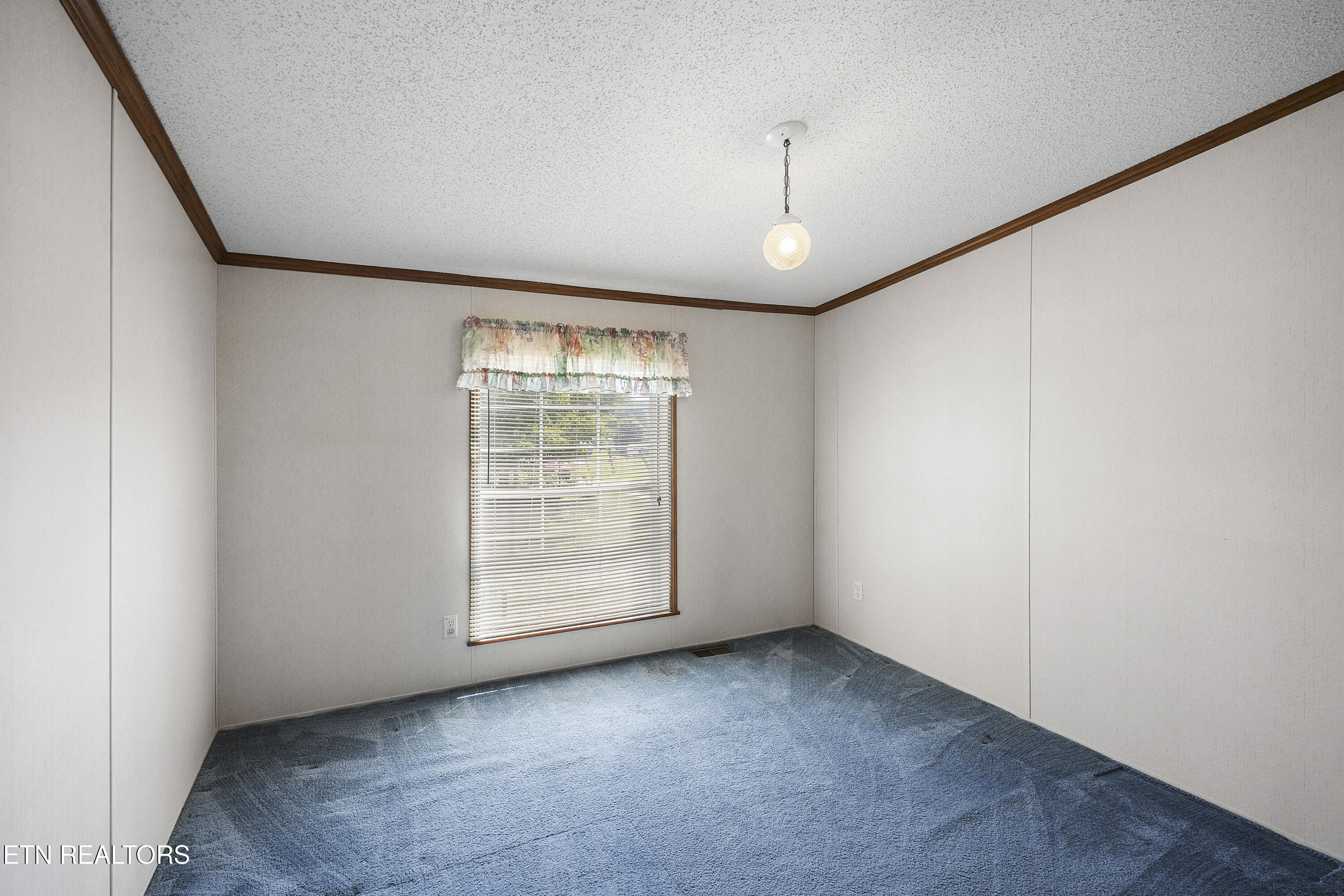 8125 Brickyard Road Powell, TN 37849 - Photo 31 of 34 L40A6266