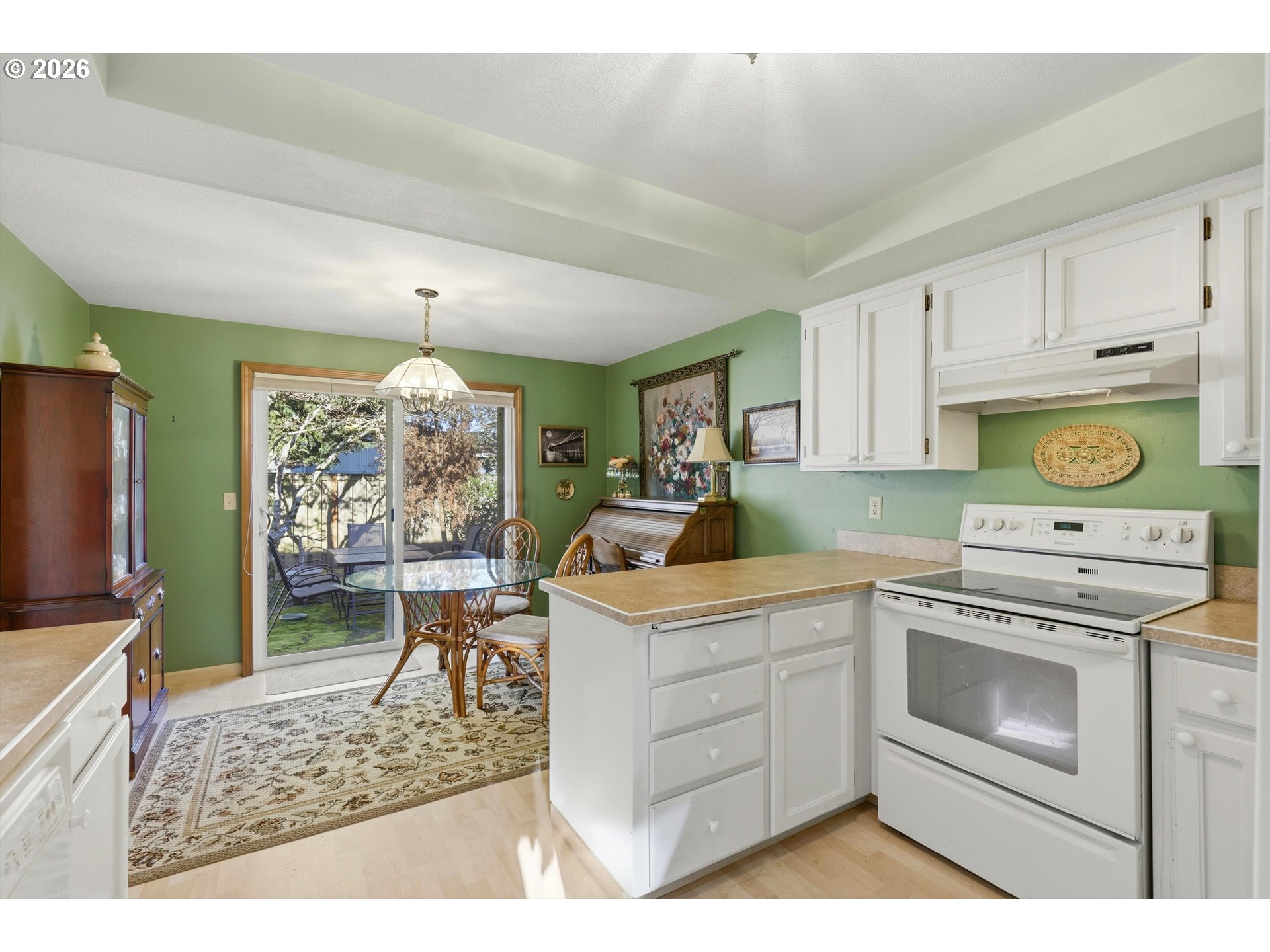 865 Southwest 166th Avenue Beaverton, OR 97006 - Photo 15 of 30