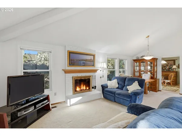$529,900 | 865 Southwest 166th Avenue, Beaverton, OR 97006