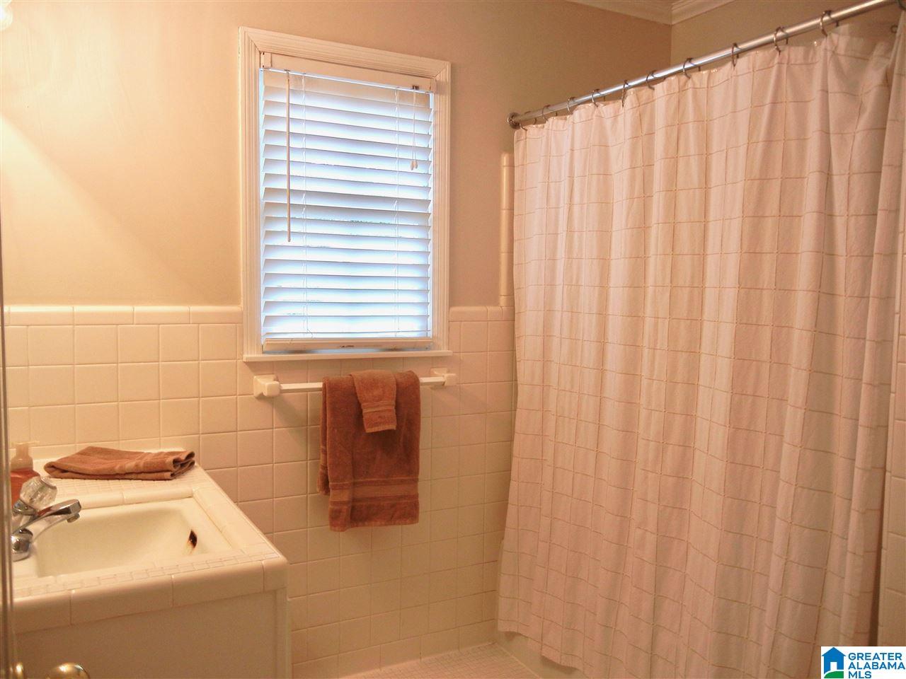 2488 Altadena Road Birmingham, AL 35243 - Photo 22 of 35