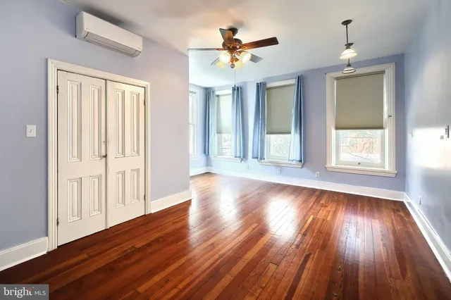 $489,900 | 115 Locust Street, Harrisburg, PA 17101